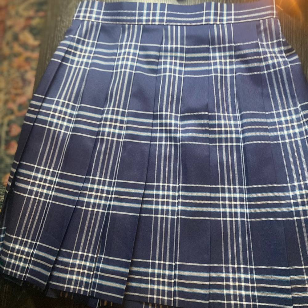 Cute plaid skirt!!!!